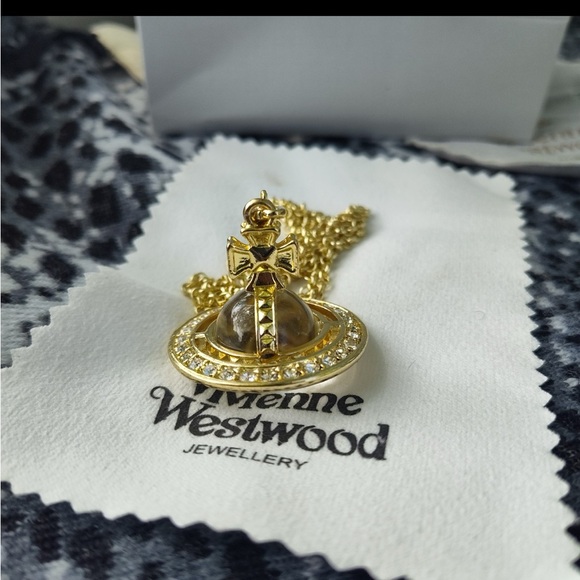Vivienne Westwood Gold Crystal Orb Necklace - Picture 6 of 6